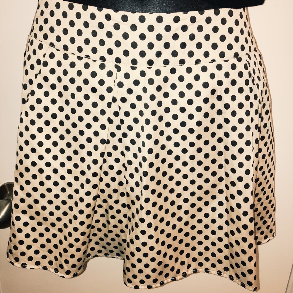 Forever 21 polka dot skirt